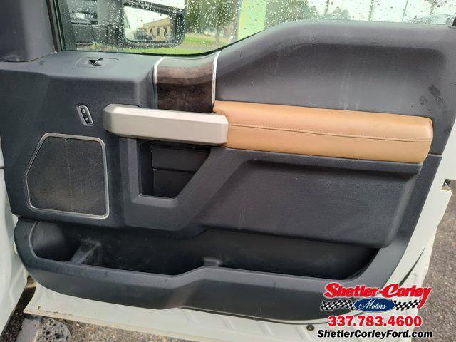 Photo of 2022 Star White Metallic Tri-Coat Ford F-250