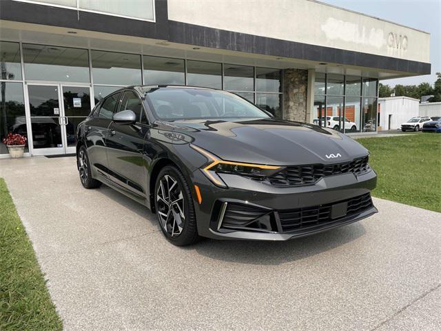 Photo of 2025 Interstellar Gray Kia K5