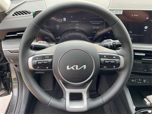 Photo of 2025 Interstellar Gray Kia K5