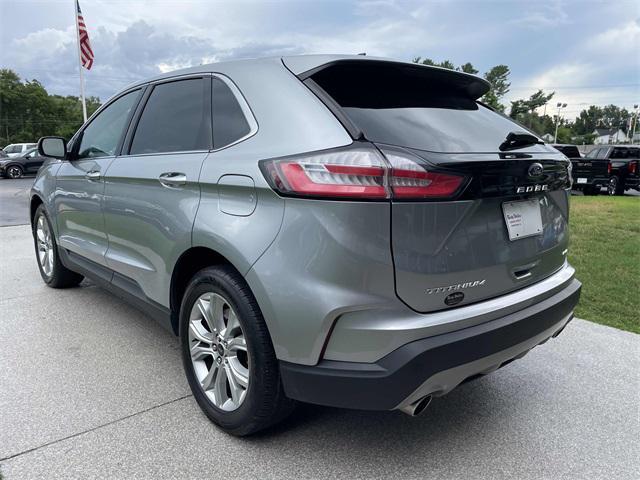 Photo of 2024 Silver Metallic Ford Edge