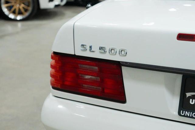 Photo of 1997 Polar White Mercedes-Benz SL-Class