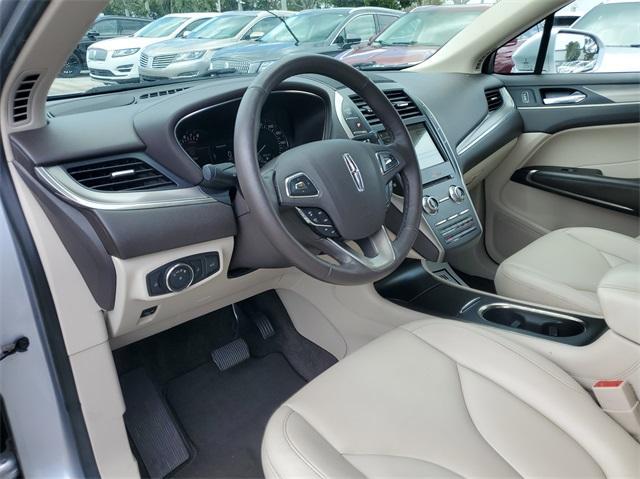 Photo of 2018 Ingot Silver Metallic Lincoln MKC