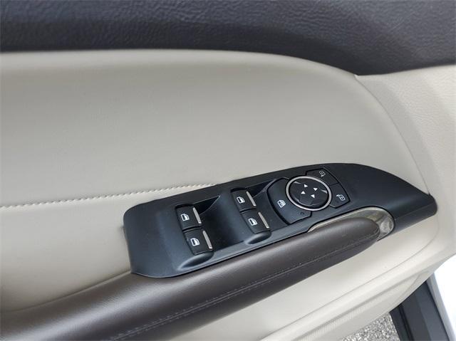 Photo of 2018 Ingot Silver Metallic Lincoln MKC