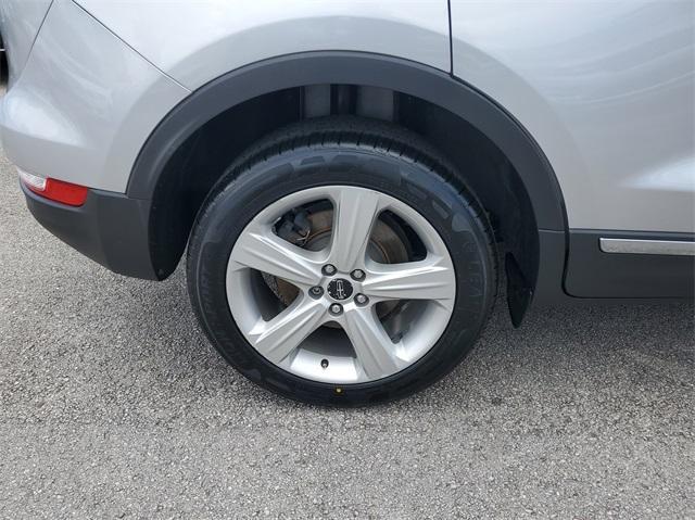 Photo of 2018 Ingot Silver Metallic Lincoln MKC