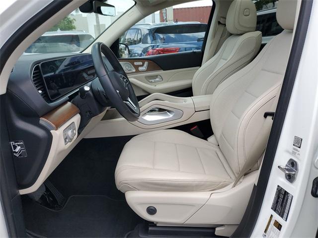 Photo of 2022 Polar White Mercedes-Benz GLE 350