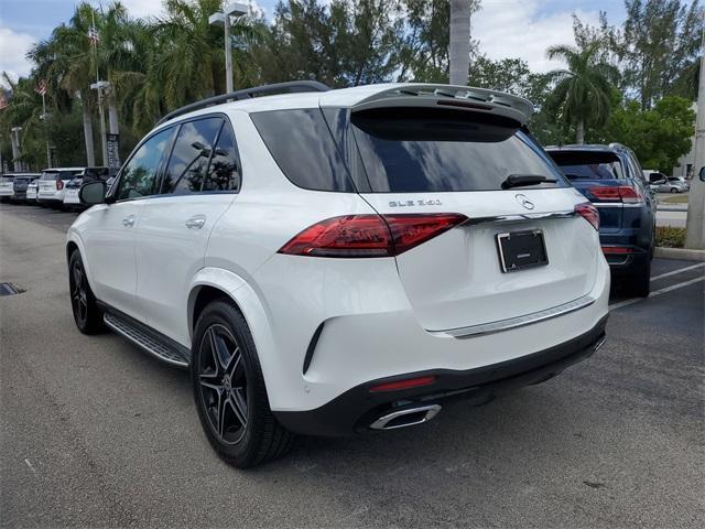 Photo of 2022 Polar White Mercedes-Benz GLE 350