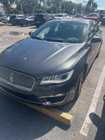 Photo of 2019 Magnetic Gray Lincoln MKZ