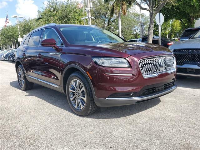 Photo of 2023 Burgundy Velvet Metallic Tinted Clearcoat Lincoln Nautilus