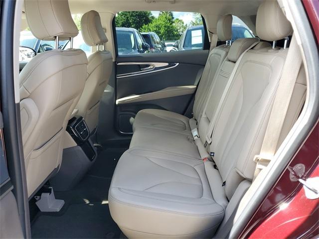 Photo of 2023 Burgundy Velvet Metallic Tinted Clearcoat Lincoln Nautilus