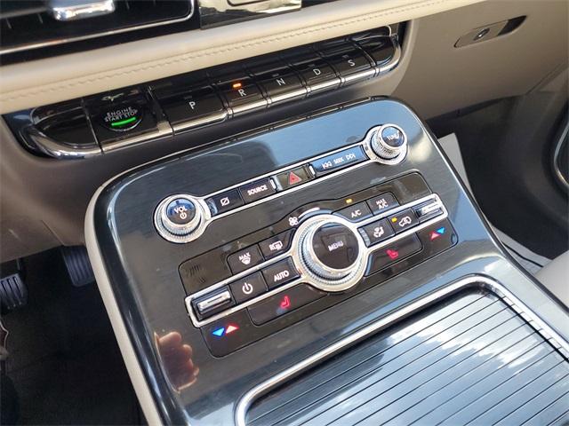Photo of 2023 Burgundy Velvet Metallic Tinted Clearcoat Lincoln Nautilus