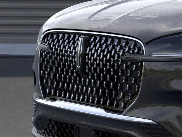 Photo of 2025 Black Metallic Lincoln Aviator