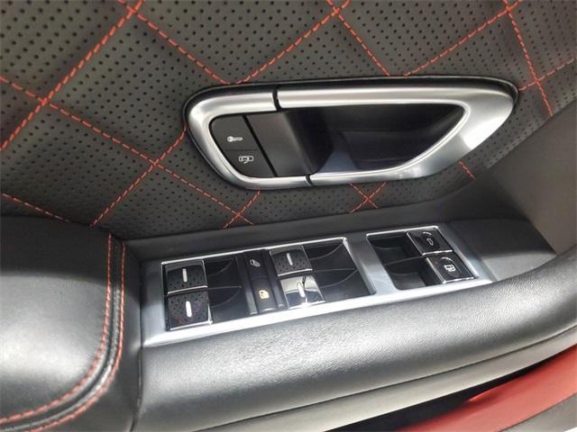 Photo of 2017 Ghost White 3 Coat Pearlescent Bentley Continental GT