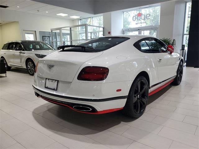 Photo of 2017 Ghost White 3 Coat Pearlescent Bentley Continental GT