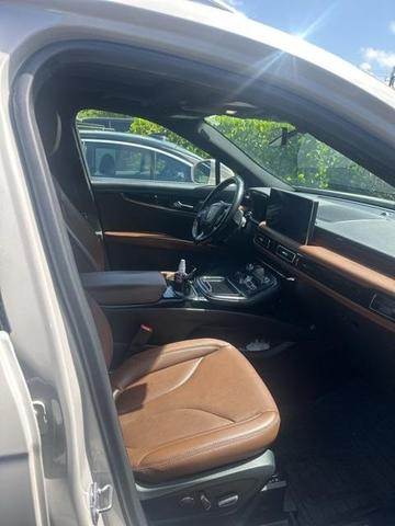 Photo of 2022 Ceramic Pearl Metallic Tinted Clearcoat Lincoln Nautilus