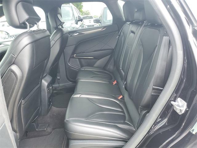 Photo of 2019 Black Lincoln MKC