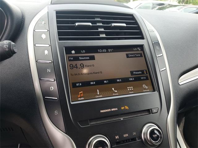 Photo of 2019 Black Lincoln MKC