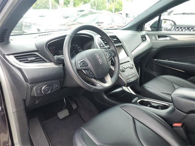 Photo of 2019 Black Lincoln MKC