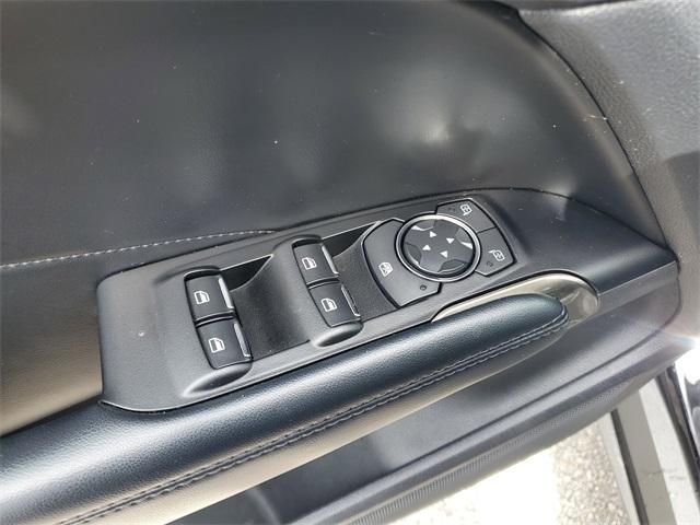 Photo of 2019 Black Lincoln MKC