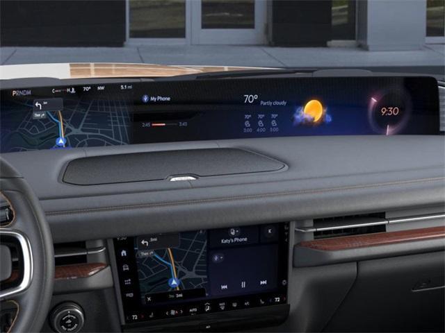 Photo of 2025 Copper Metallic Lincoln Navigator L