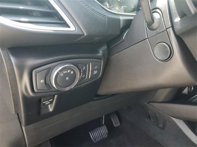 Photo of 2019 Infinite Black Metallic Lincoln Nautilus