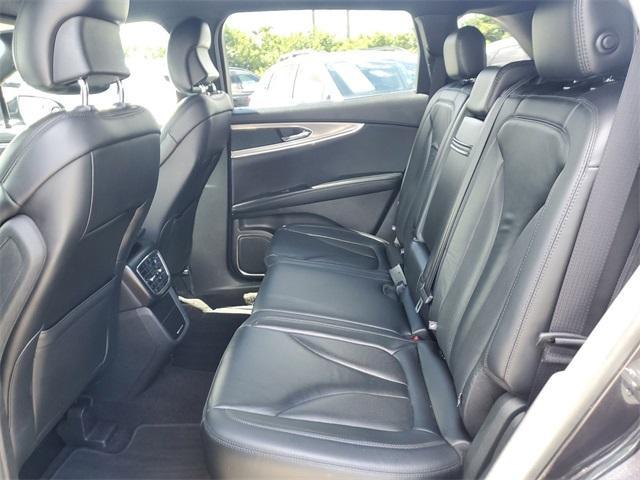 Photo of 2019 Infinite Black Metallic Lincoln Nautilus