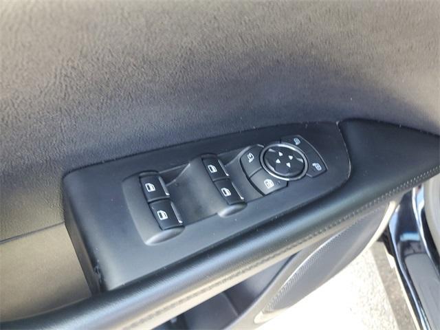 Photo of 2019 Infinite Black Metallic Lincoln Nautilus