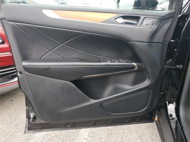 Photo of 2016 Black Velvet Lincoln MKC