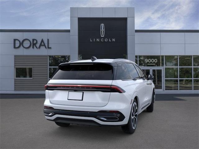 Photo of 2025 White Platinum Clearcoat Metallic Lincoln Nautilus