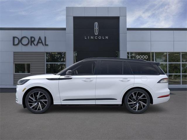 Photo of 2025 White Metallic Lincoln Aviator