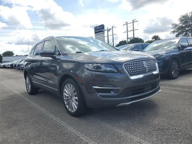 Photo of 2019 Magnetic Gray Lincoln MKC
