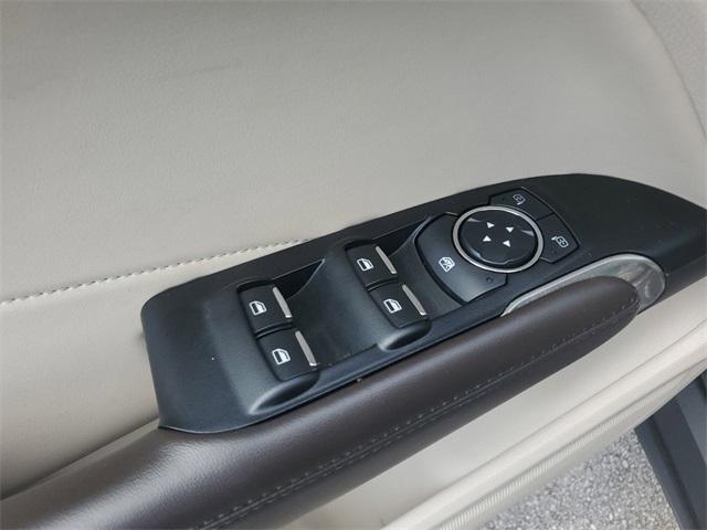 Photo of 2019 Magnetic Gray Lincoln MKC