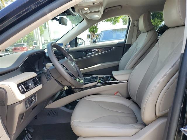 Photo of 2021 Black Lincoln Nautilus