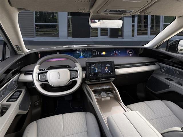 Photo of 2025 Gray Metallic Lincoln Nautilus