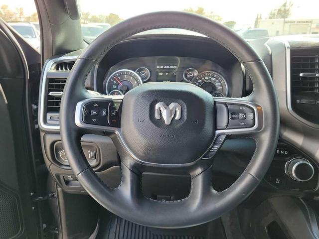 Photo of 2024 Granite Crystal Metallic Clearcoat RAM 1500