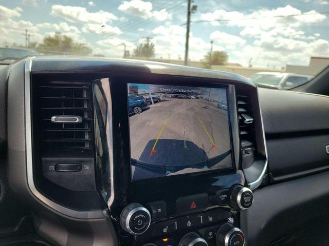 Photo of 2024 Granite Crystal Metallic Clearcoat RAM 1500