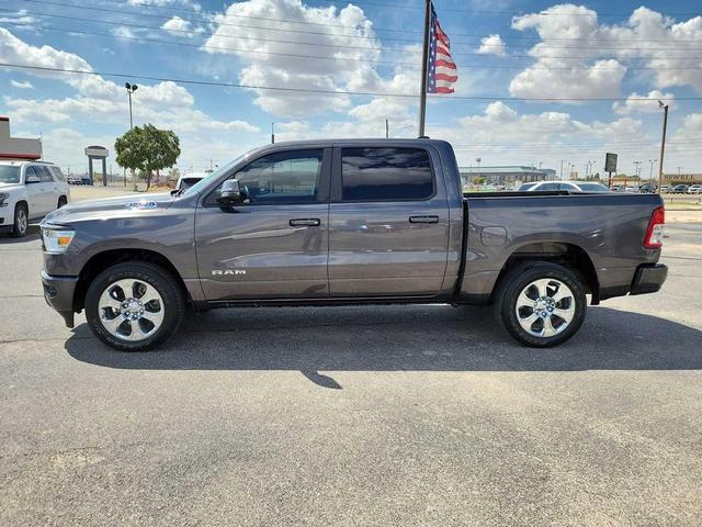 Photo of 2024 Granite Crystal Metallic Clearcoat RAM 1500