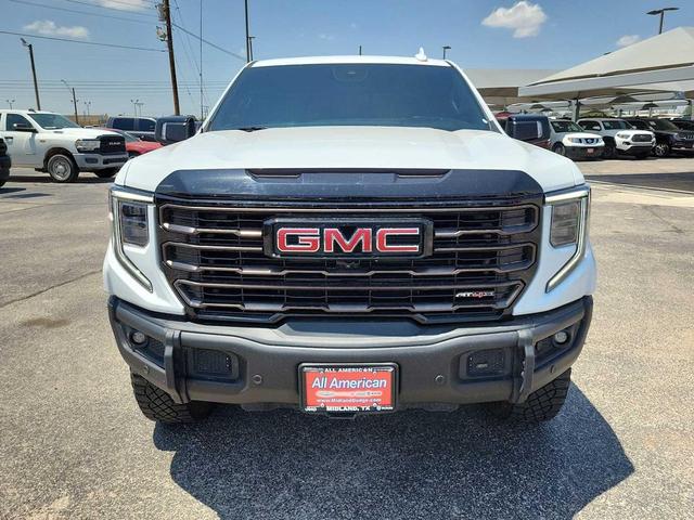Photo of 2024 Summit White GMC Sierra 1500