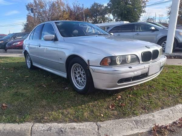 2002 BMW 525