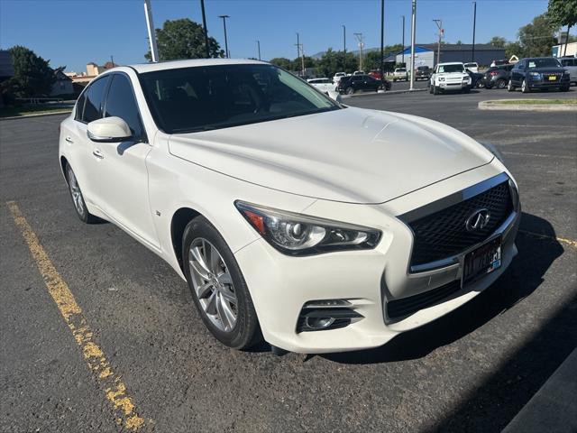 2015 Infiniti Q50