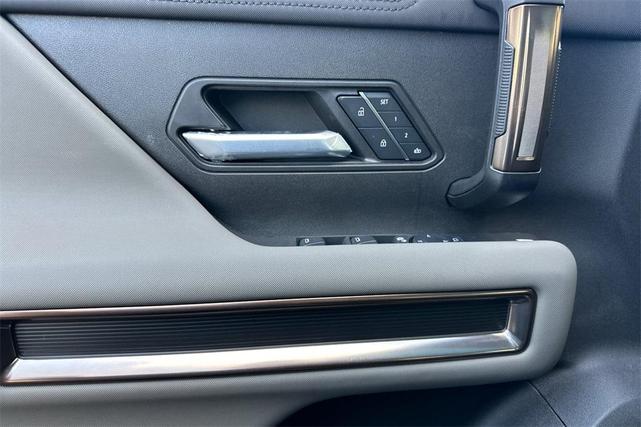 Photo of 2025 Meteorite Metallic (Gray) GMC HUMMER EV SUV
