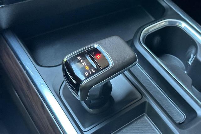Photo of 2022 Pacific Blue Metallic GMC Sierra 1500