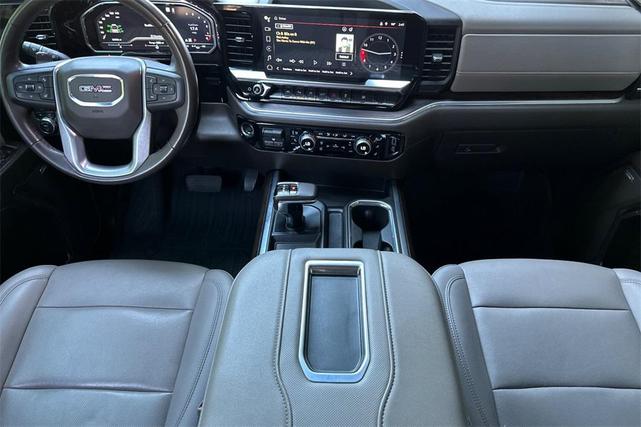 Photo of 2022 Pacific Blue Metallic GMC Sierra 1500