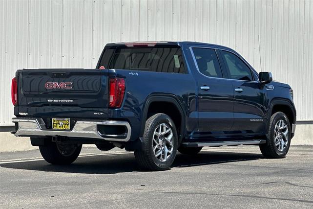 Photo of 2022 Pacific Blue Metallic GMC Sierra 1500