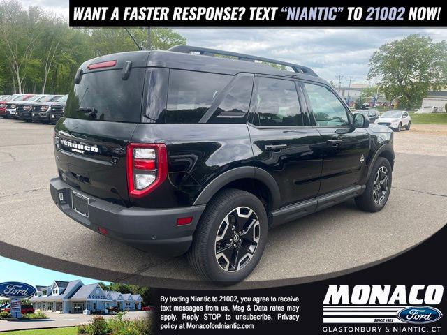 Photo of 2022 Shadow Black Ford Bronco Sport