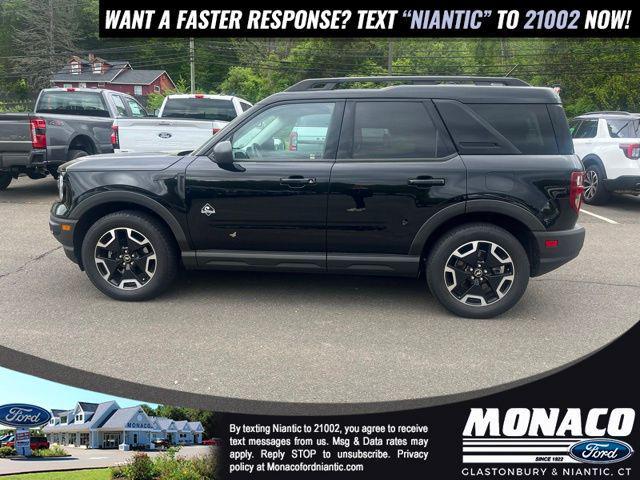 Photo of 2022 Shadow Black Ford Bronco Sport