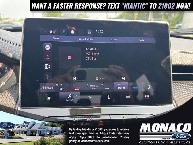 Photo of 2023 Redline Pearlcoat Jeep Compass