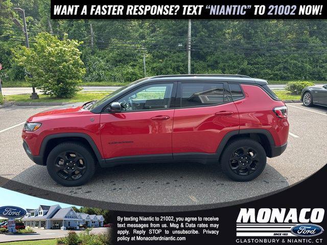 Photo of 2023 Redline Pearlcoat Jeep Compass
