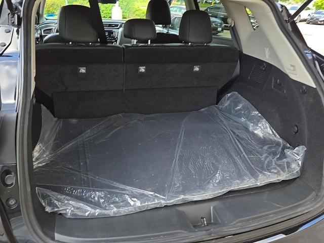 Photo of 2024 Super Black Nissan Murano
