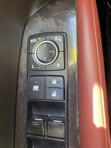 Photo of 2015 Ultra White Lexus RX 350