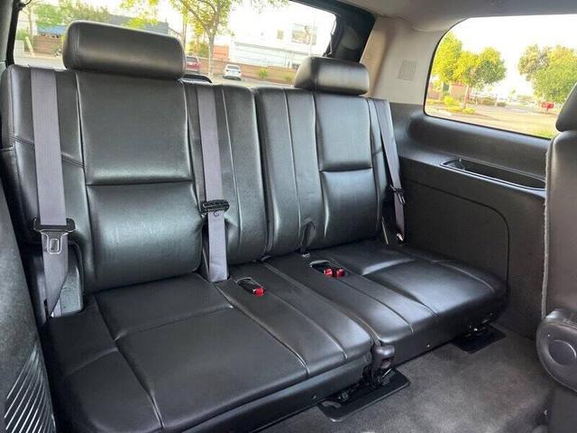 Photo of 2013 Carbon Black Metallic GMC Yukon